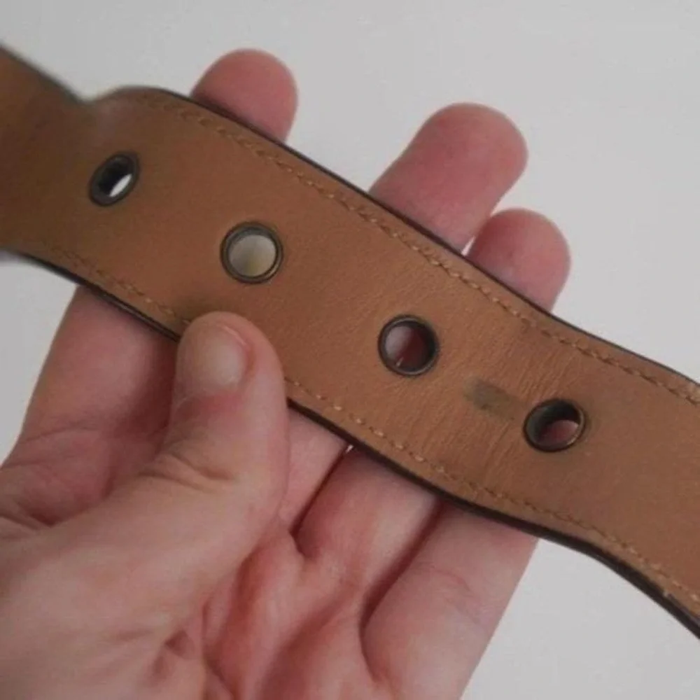 Coach Vintage Tan Leather Crossbody Bag Strap Brass Buckle Stitched 1.5